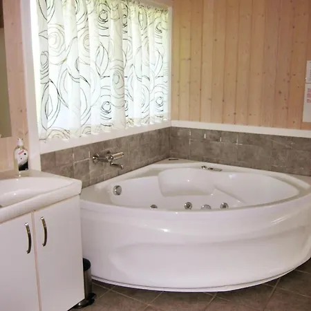 Prachtig Huis In Humble Met Sauna * Nordenbro Vesteregn